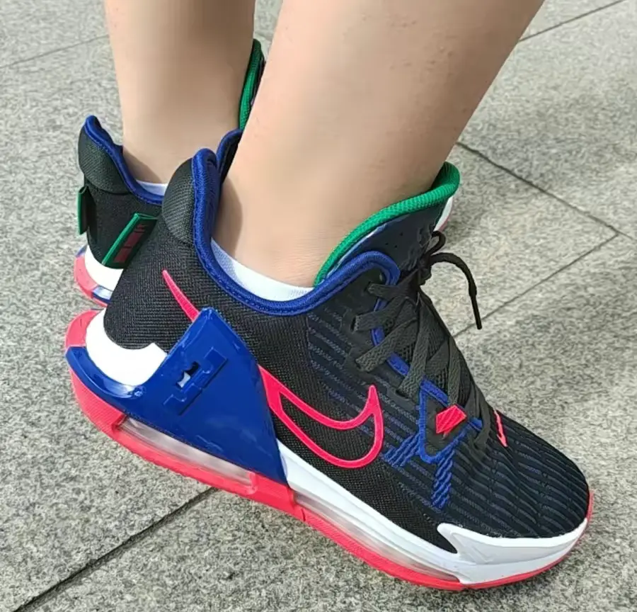 Giày Nike LeBron Witness 6 GS 'Black Royal Siren Red' DD0423-005 - Ảnh 4