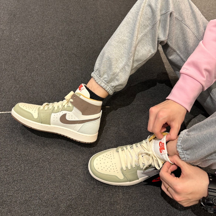 Giày Nike Air Jordan 1 High CMFT 2 'Year Of The Rabbit' FD4327-121 - Ảnh 3