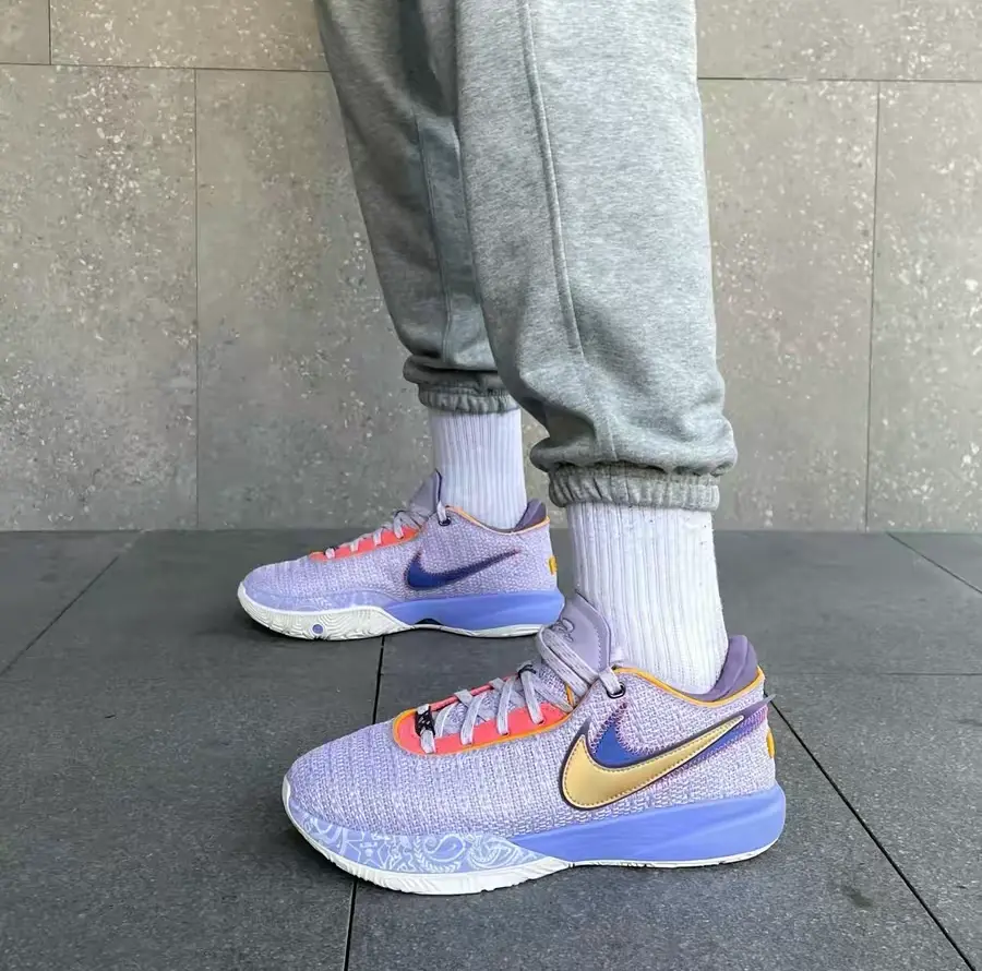 Giày Nike LeBron 20 EP 'Purple And Gold' DJ5422-500 - Ảnh 5