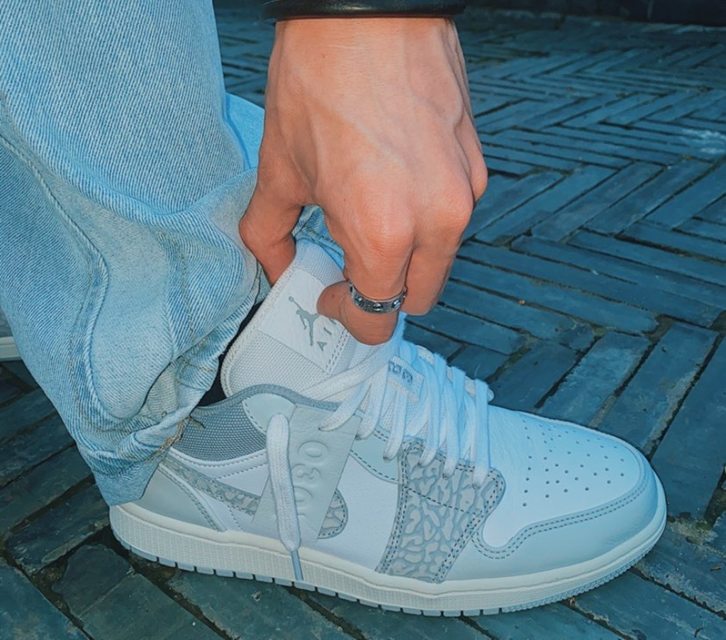 Giày Nike Air Jordan 1 Low Premium ‘Elephant Print’ DH4269-100 - Ảnh 4