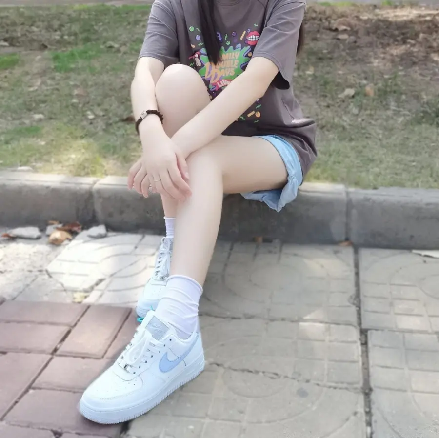 Giày Nike Wmns Air Force 1 Low 'Football Grey' DV2237-101 - Ảnh 5