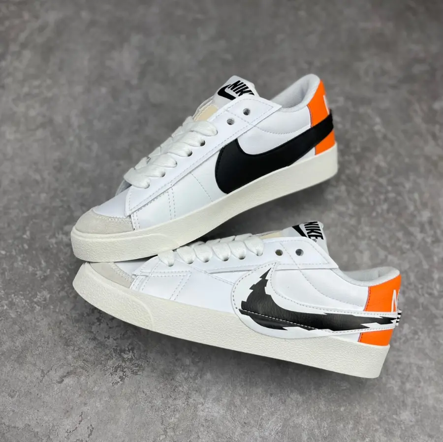 Alternative view of Giày Nike Blazer Low Jumbo 'Glitch Swoosh' DV6484-100