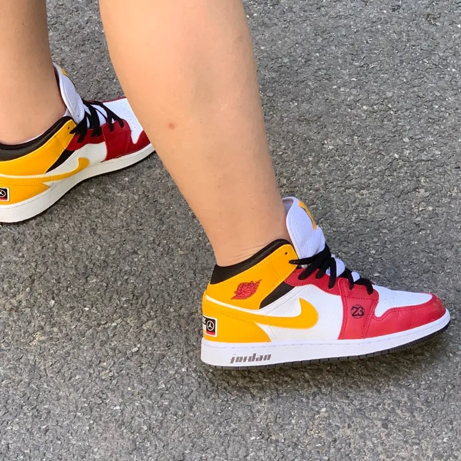 Alternative view of Giày Nike Air Jordan 1 Mid SE 'Motorsports' DJ0336-067