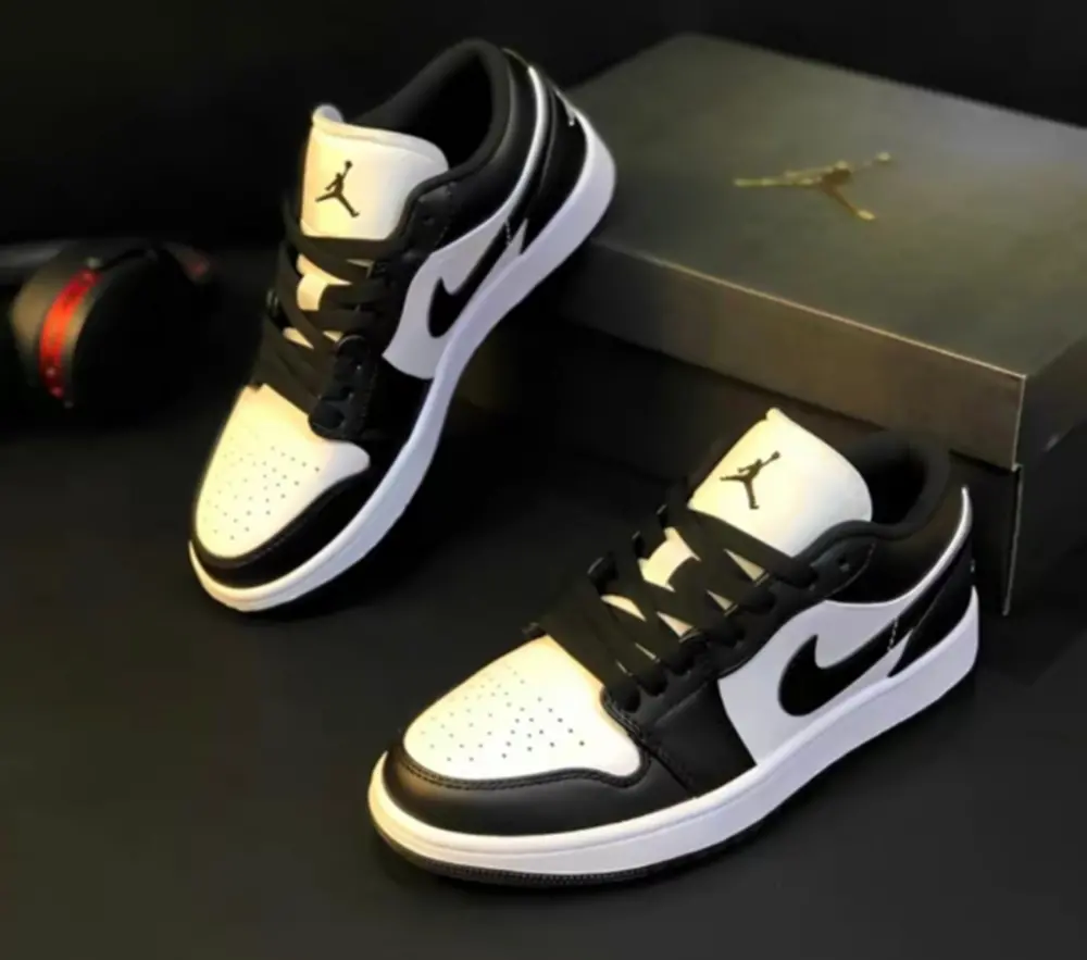 Giày Nike Air Jordan 1 Low 'Panda' DC0774-101 - Ảnh 3