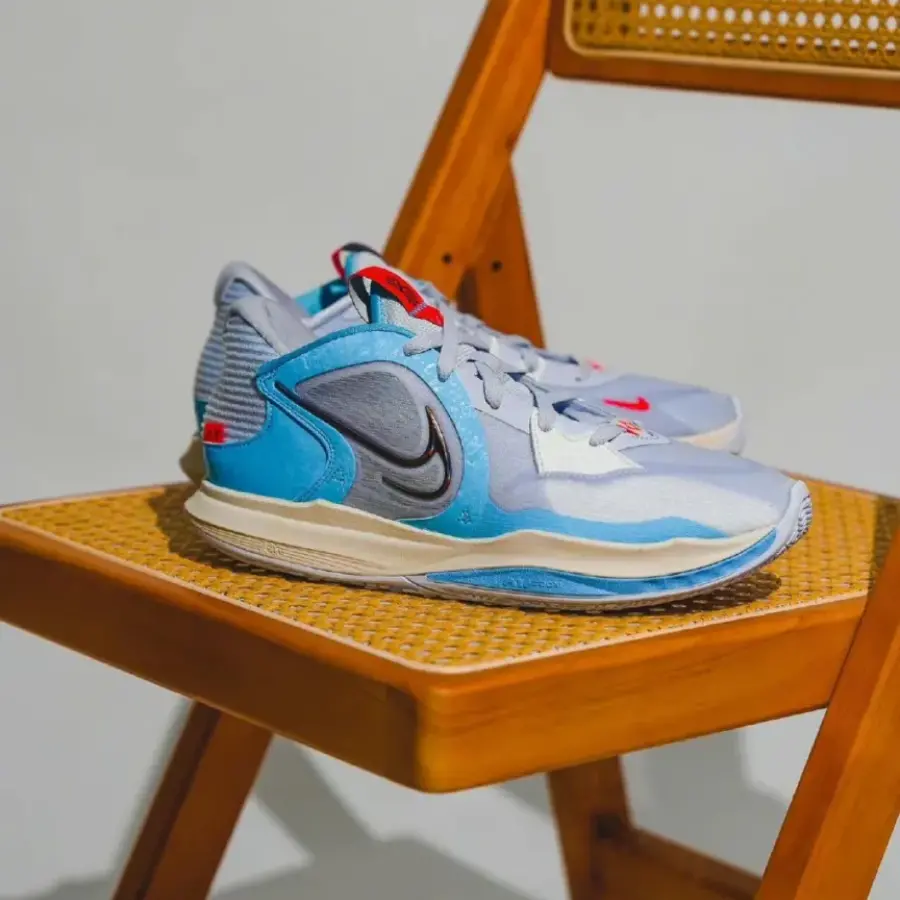 Giày Nike Kyrie Low 5 'Football Grey' DJ6012-003 - Ảnh 3