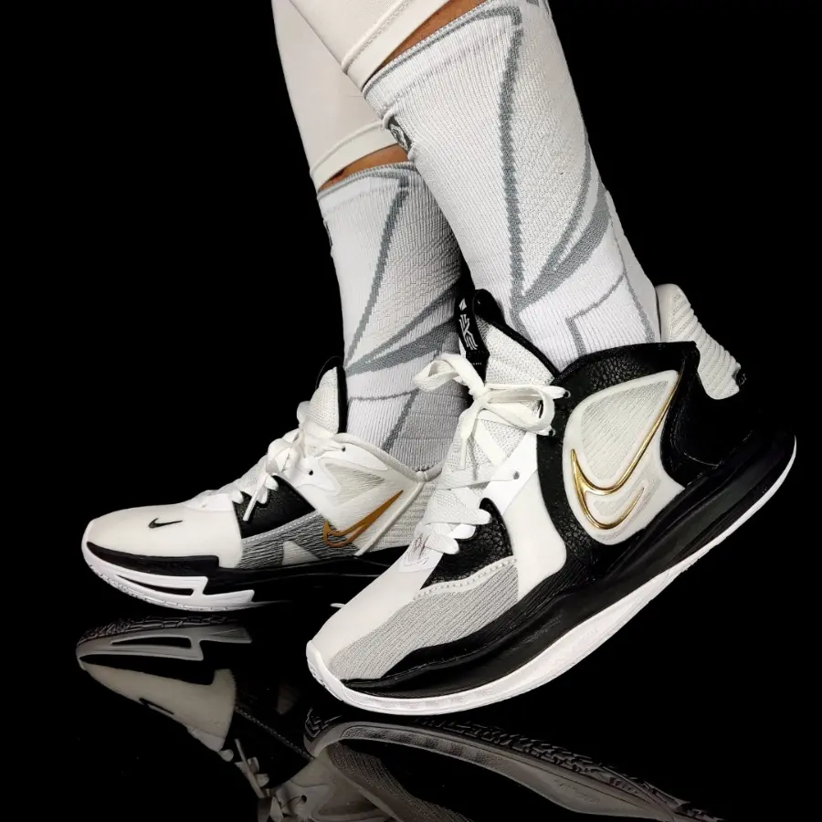 Giày Nike Kyrie Low 5 EP 'White Black Metallic Gold' DJ6014-101 - Ảnh 3