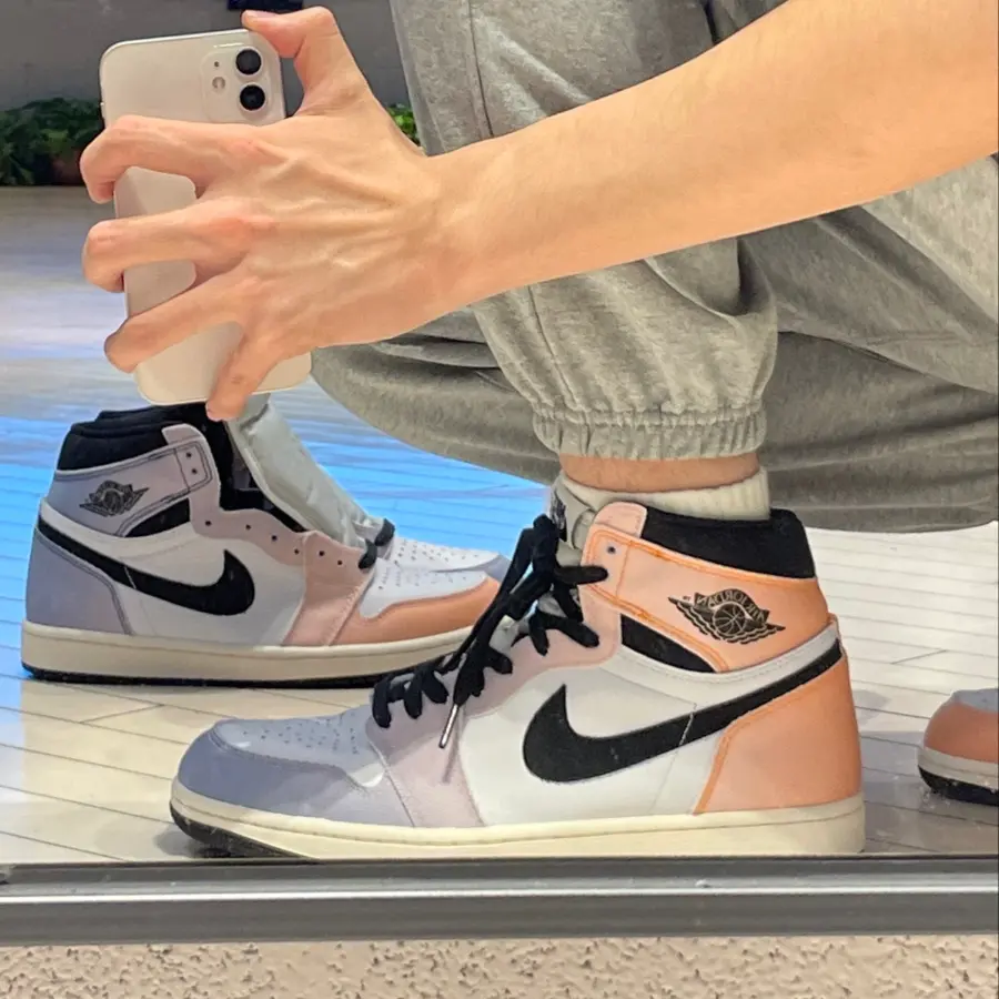 Giày Nike Air Jordan 1 Retro High OG 'Skyline' DX0054-805 - Ảnh 4