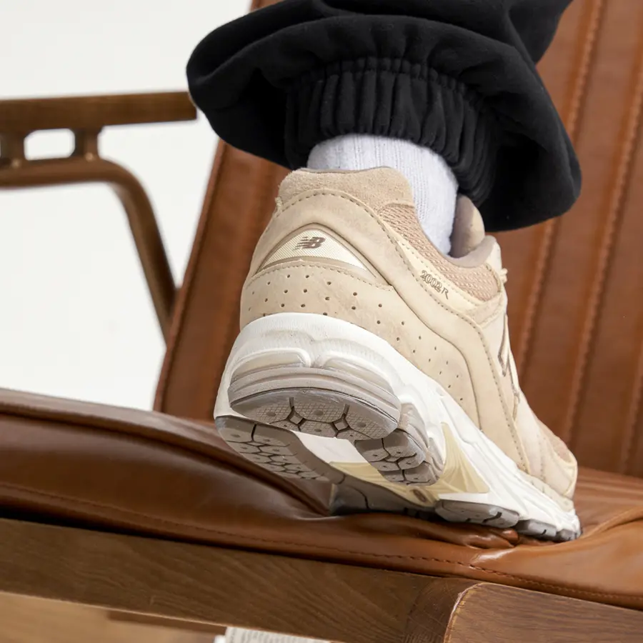 Giày New Balance 2002R 'Khaki Marble' M2002RID - Ảnh 4