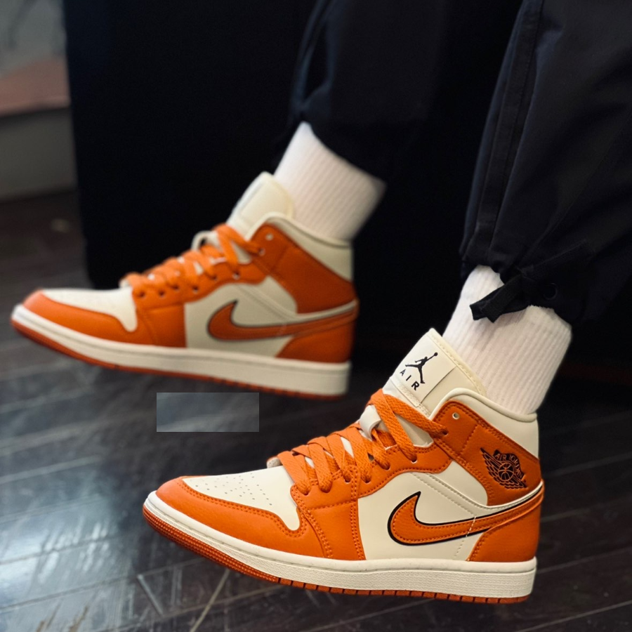 Giày Nike Air Jordan 1 Mid SE 'Sport Spice' DV1302-100 - Ảnh 4