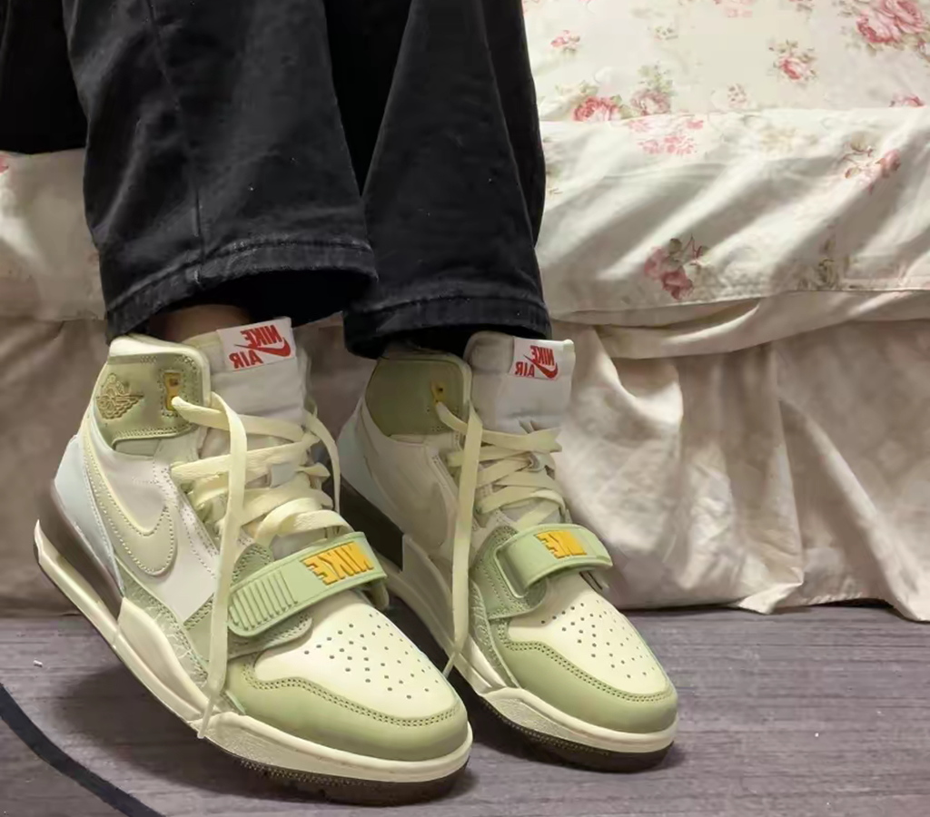 Giày Nike Air Jordan Legacy 312 'Year of the Rabbit' FD9907-111 - Ảnh 4