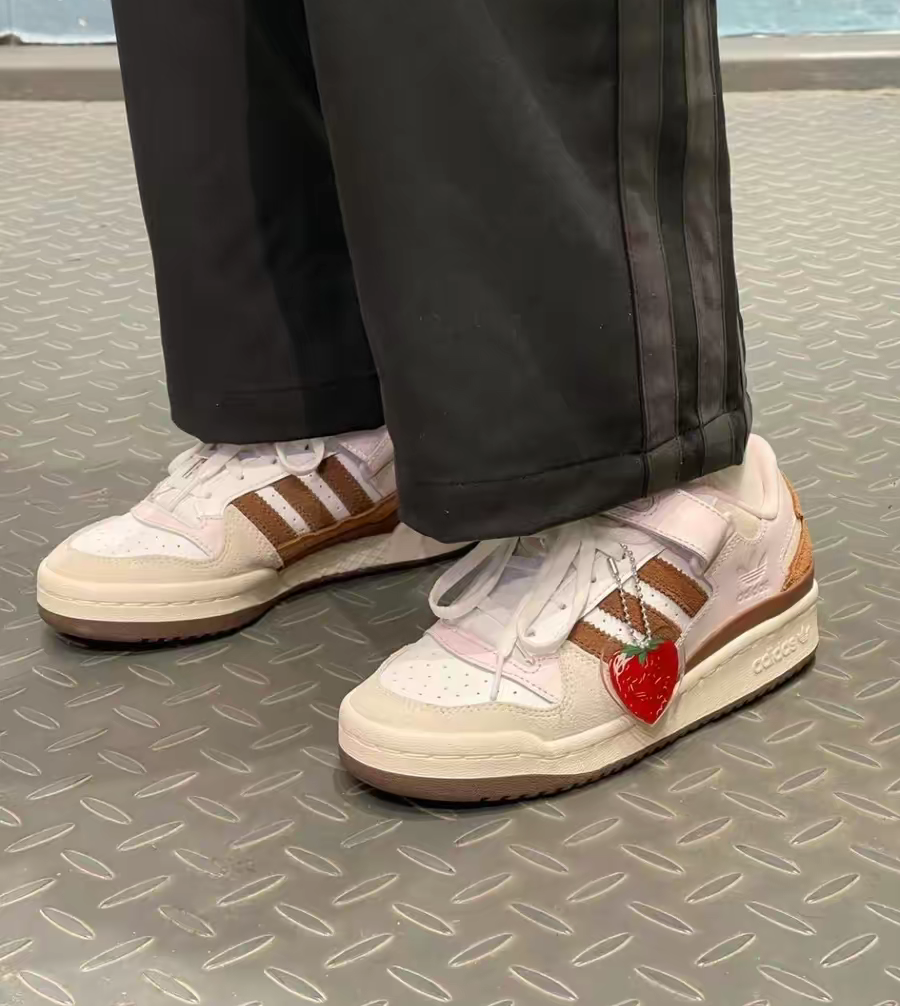 Giày Adidas Forum Low 'Chocolate To My Strawberry' GY6783 - Ảnh 3
