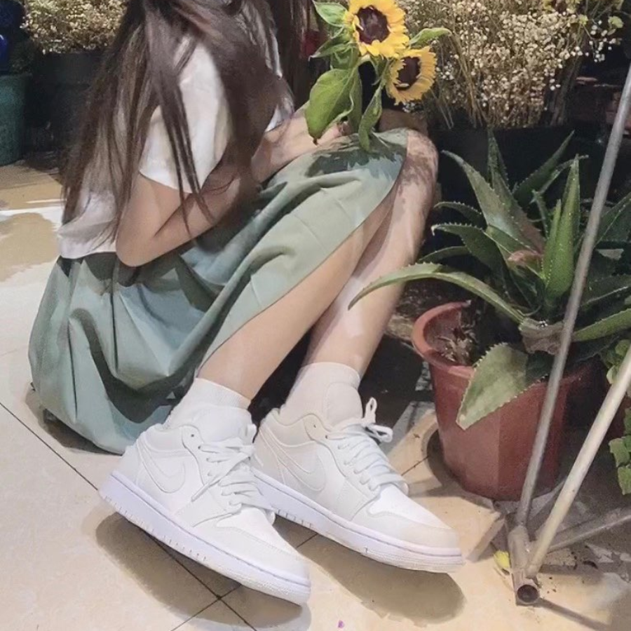 Giày Nike Air Jordan 1 Low 'Spruce Aura' CW1381-003 - Ảnh 4