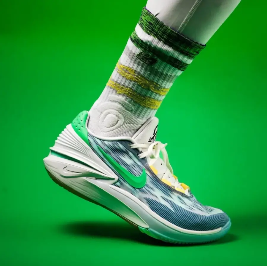 Alternative view of Giày Nike Zoom GT Cut 2 'Blue Green Gum' DJ6013-403
