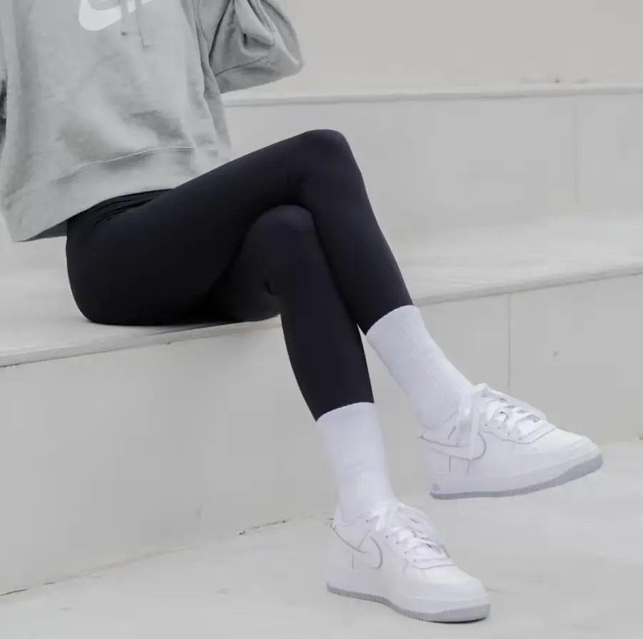 Giày Nike Air Force 1 Low GS 'White Wolf Grey' DX5805-100 - Ảnh 4