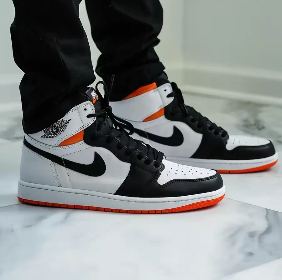 Giày Nike Air Jordan 1 Retro High OG 'Electro Orange' 555088-180 - Ảnh 4