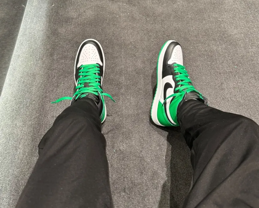 Giày Nike Air Jordan 1 Retro High OG GS 'Lucky Green' FD1437-031 - Ảnh 2