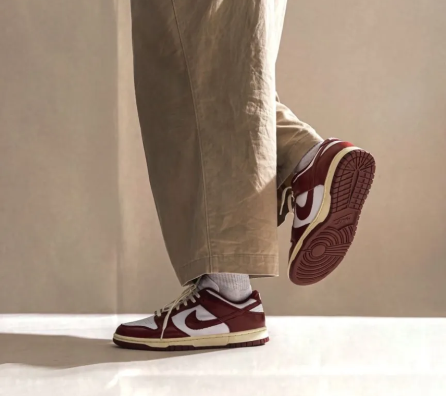 Giày Nike Dunk Low Premium 'Vintage Red' FJ4555-100 - Ảnh 7