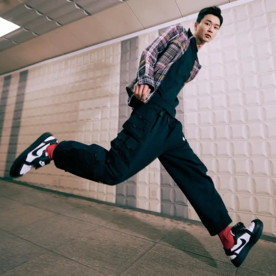 Alternative view of Giày Nike Kwondo 1 x G-Dragon​​​​​​​ Peaceminusone 'Panda' DH2482-101