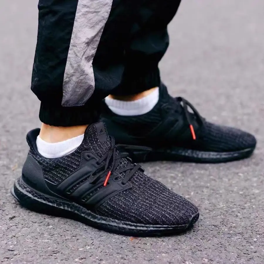 Giày Adidas Ultraboost 4.0 'Triple Black' FW5712 - Ảnh 6