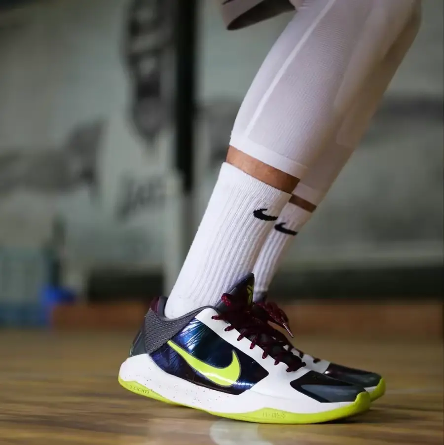 Giày Nike Zoom Kobe 5 Protro 'Chaos' CD4991-100 - Ảnh 8