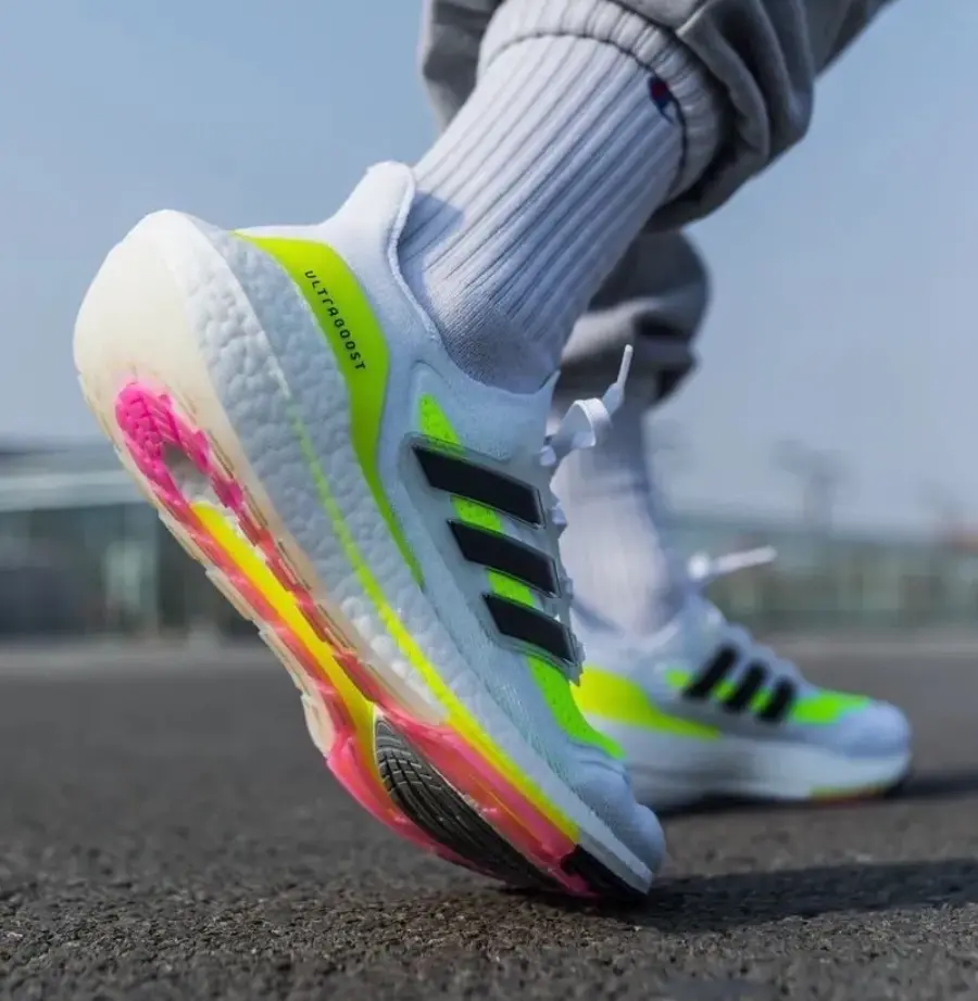 Giày Adidas UltraBoost 21 'White Solar Yellow' FY0377 - Ảnh 6