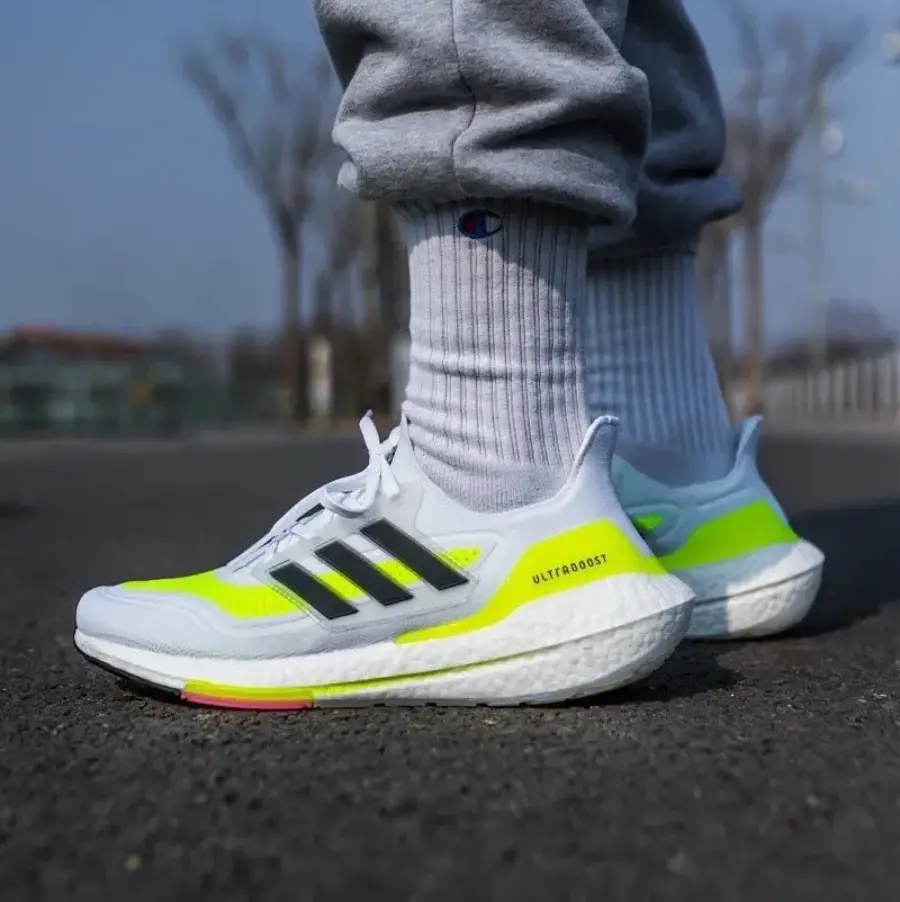 Giày Adidas UltraBoost 21 'White Solar Yellow' FY0377 - Ảnh 4