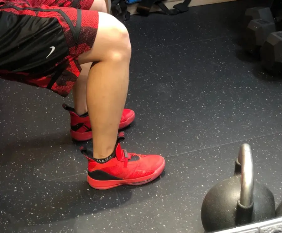 Alternative view of Giày Nike Air Jordan 33 PF 'Full Red' BV5072-600