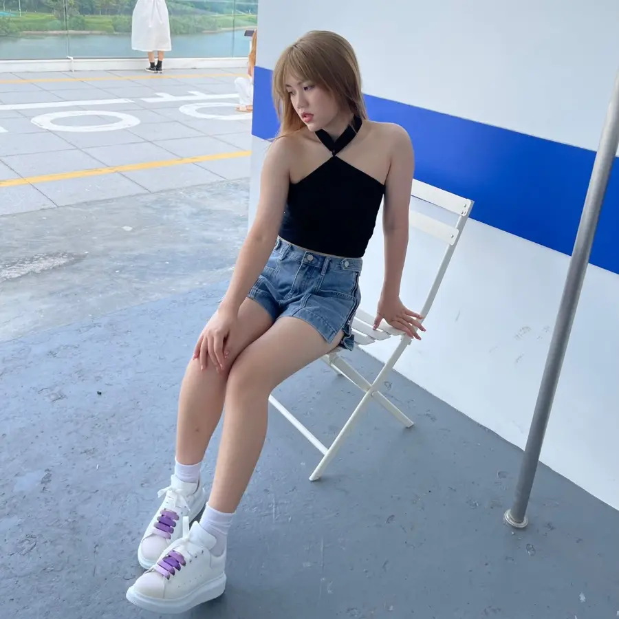 Giày Alexander McQueen Wmns Oversized Sneaker 'White Violet' 650791-WHZ4N-9104 - Ảnh 6