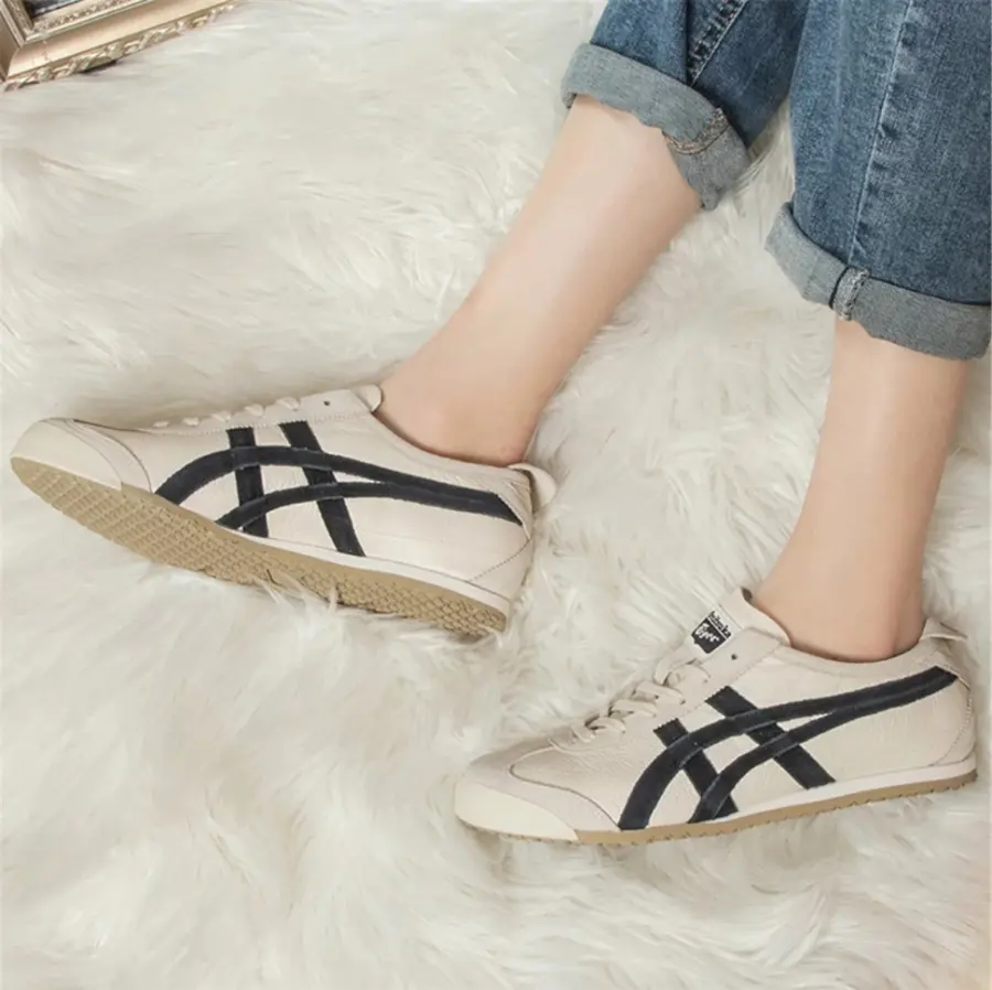 Alternative view of Giày Onitsuka Tiger Mexico 66 'Birch Black' 1183B391-200