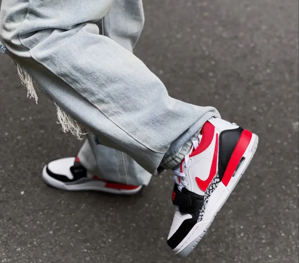Giày Nike Air Jordan Legacy 312 Low GS 'Fire Red' CD9054-160 - Ảnh 3