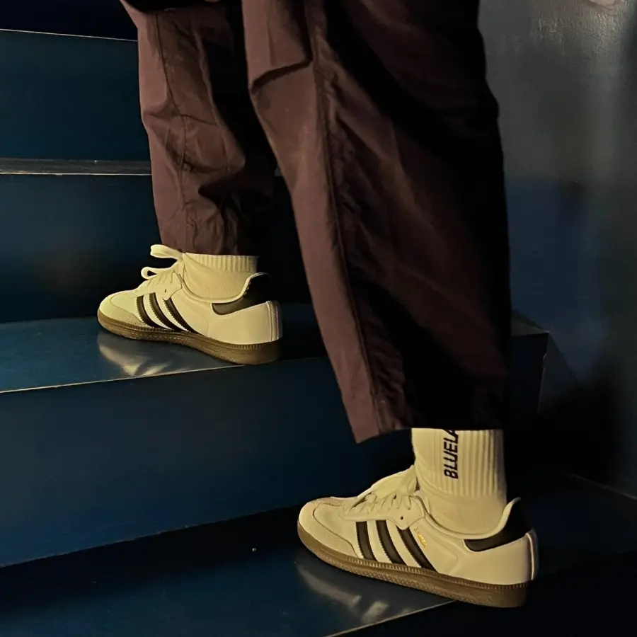 Alternative view of Giày Adidas Originals Samba Adv 'White' GZ8477