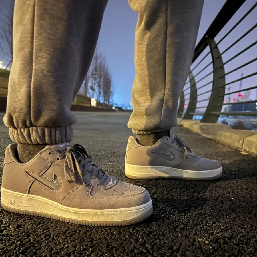 Giày Nike Air Force 1 Jewel 'The Month Light Smoke Grey' DV0785-003 - Ảnh 4
