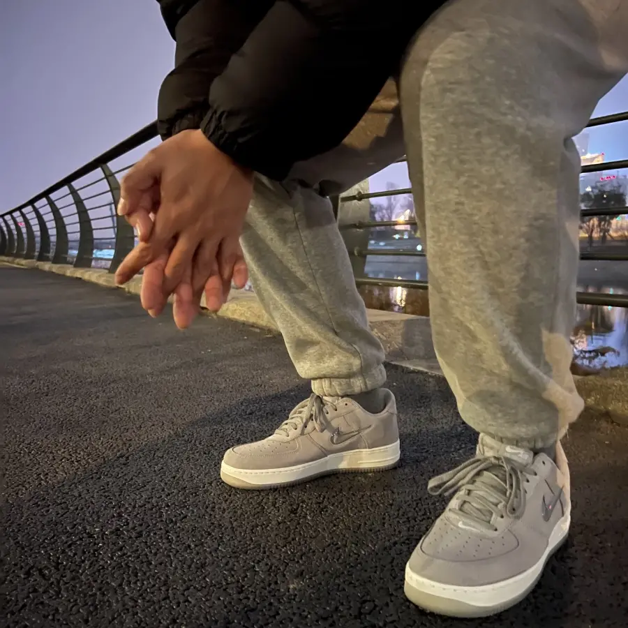 Giày Nike Air Force 1 Jewel 'The Month Light Smoke Grey' DV0785-003 - Ảnh 5