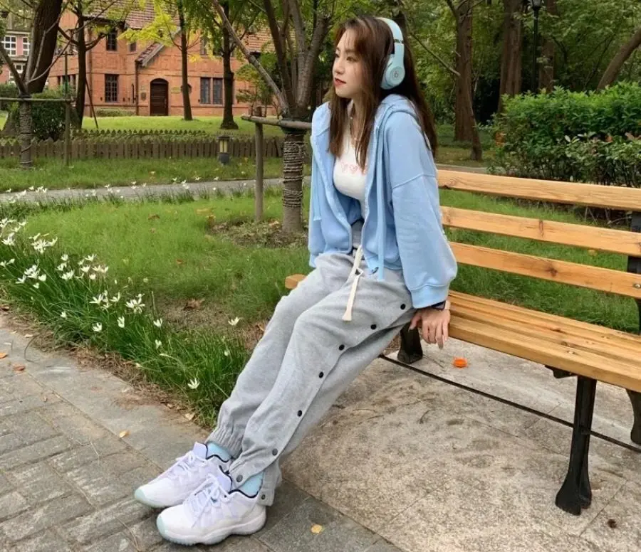 Giày Air Jordan 11 Retro Low GS 'Legend Blue' 528896-117 - Ảnh 3