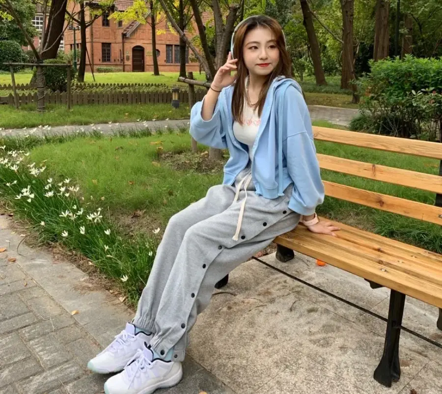 Giày Air Jordan 11 Retro Low GS 'Legend Blue' 528896-117 - Ảnh 5