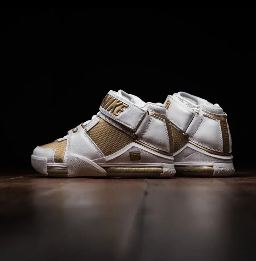 Giày Nike Zoom Lebron 2 Retro 'Maccabi' 2022 DJ4892-100 - Ảnh 8