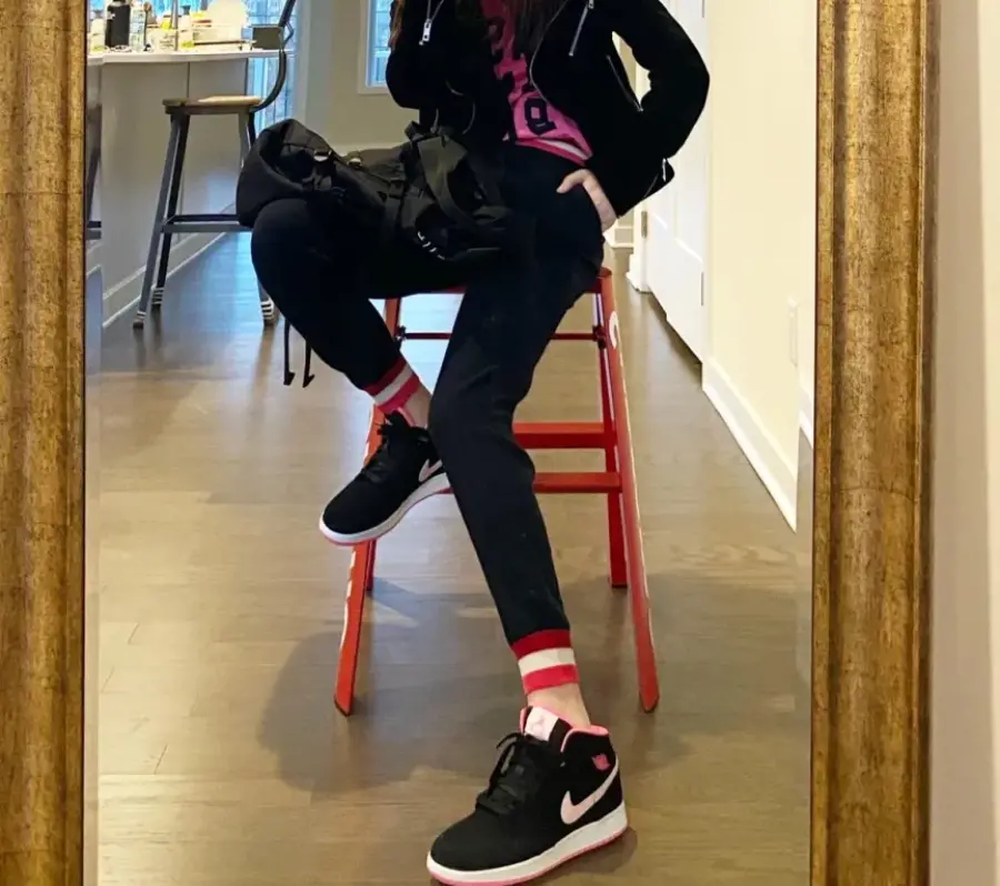Giày Nike Air Jordan 1 Mid 'Black Digital Pink' 555112-066 - Ảnh 5