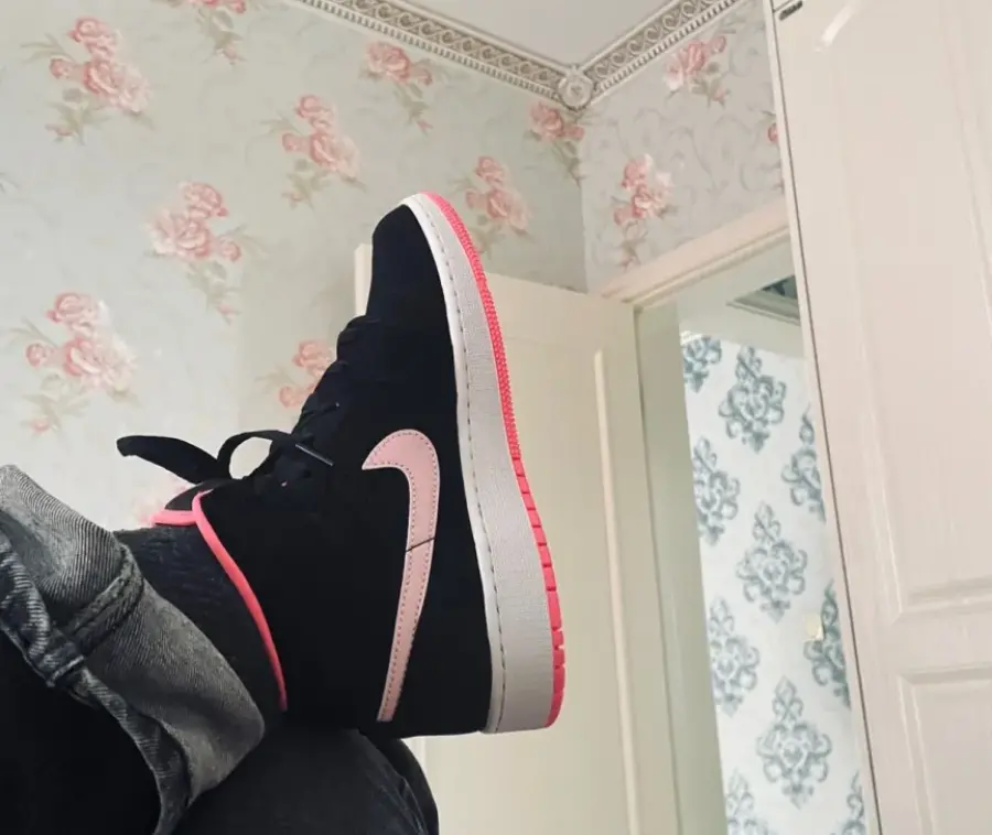 Giày Nike Air Jordan 1 Mid 'Black Digital Pink' 555112-066 - Ảnh 7