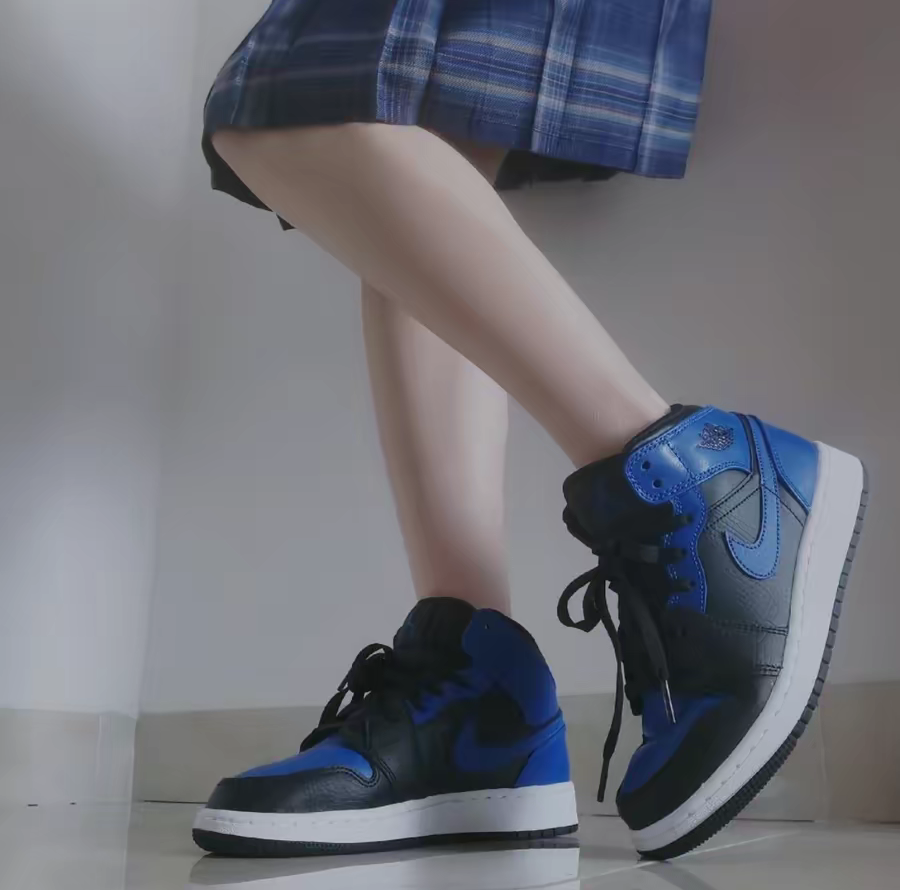 Giày Nike Jordan 1 Mid Royal (2020) GS 554725-068 - Ảnh 5