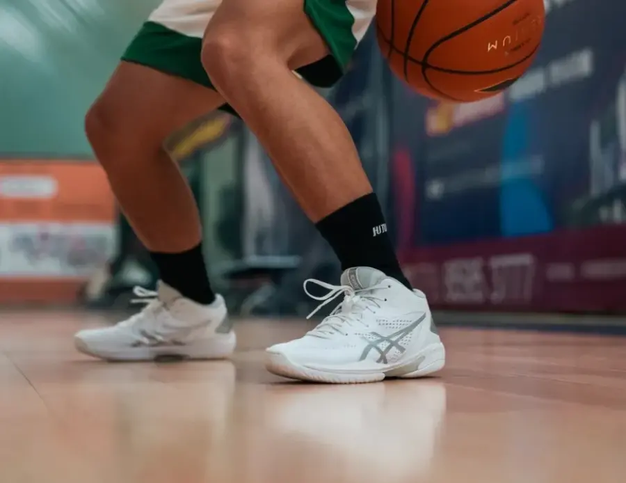 Giày Asics Gelhoop V15 'White' 1063A063-100 - Ảnh 5