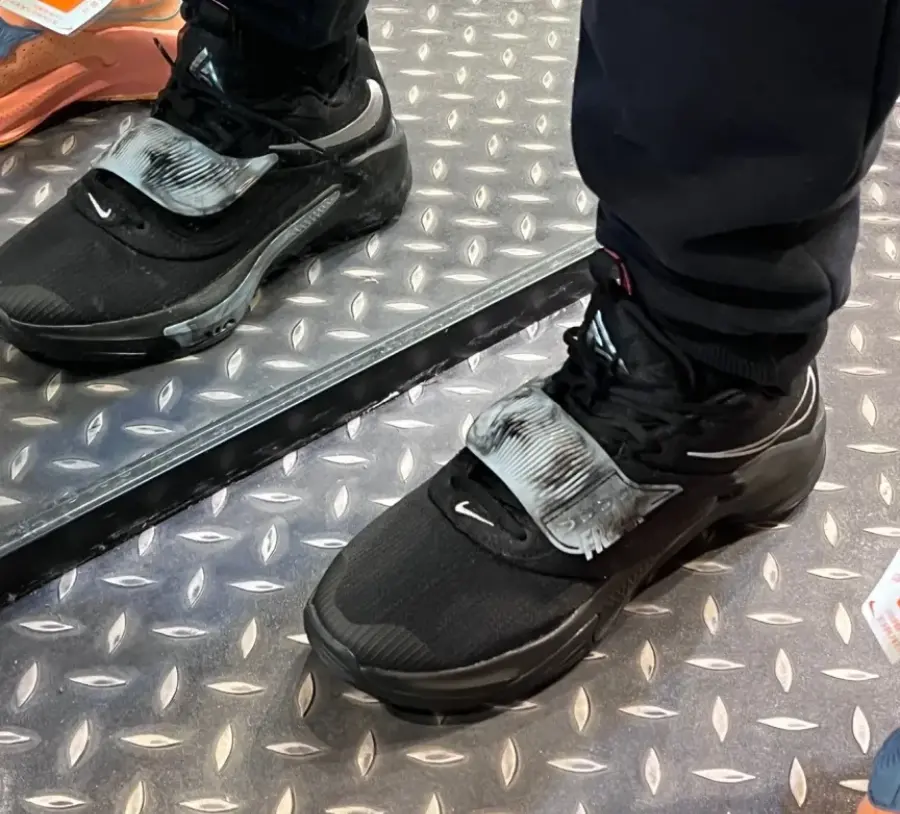 Giày Nike Zoom Freak 3 'Black Wolf Grey' DA0695-002 - Ảnh 4