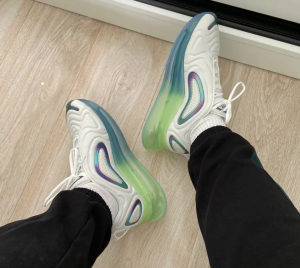 Alternative view of Giày Nike Air Max 720 'Bubble Pack' CT5229-100