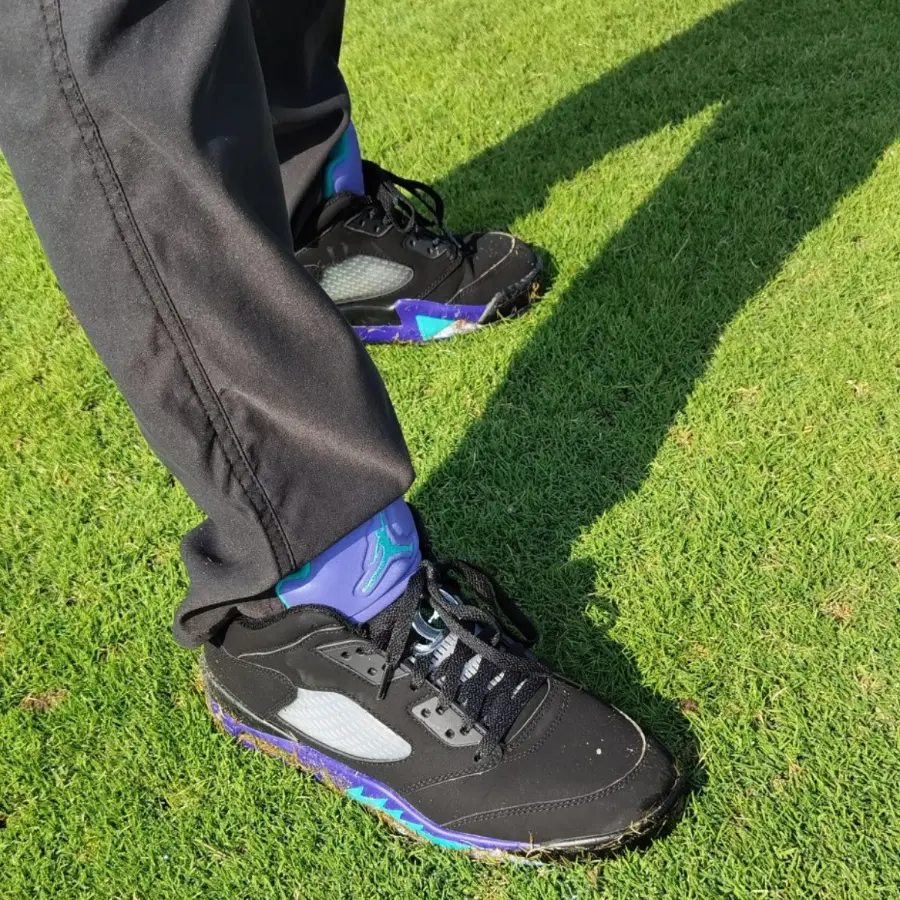 Alternative view of Giày Nike Air Jordan 5 Low Golf 'Black Grape' CU4523-001