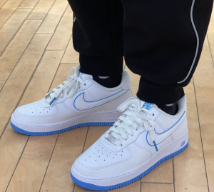 Alternative view of Giày Nike Air Force 1 Low 'University Blue' DV0788-101