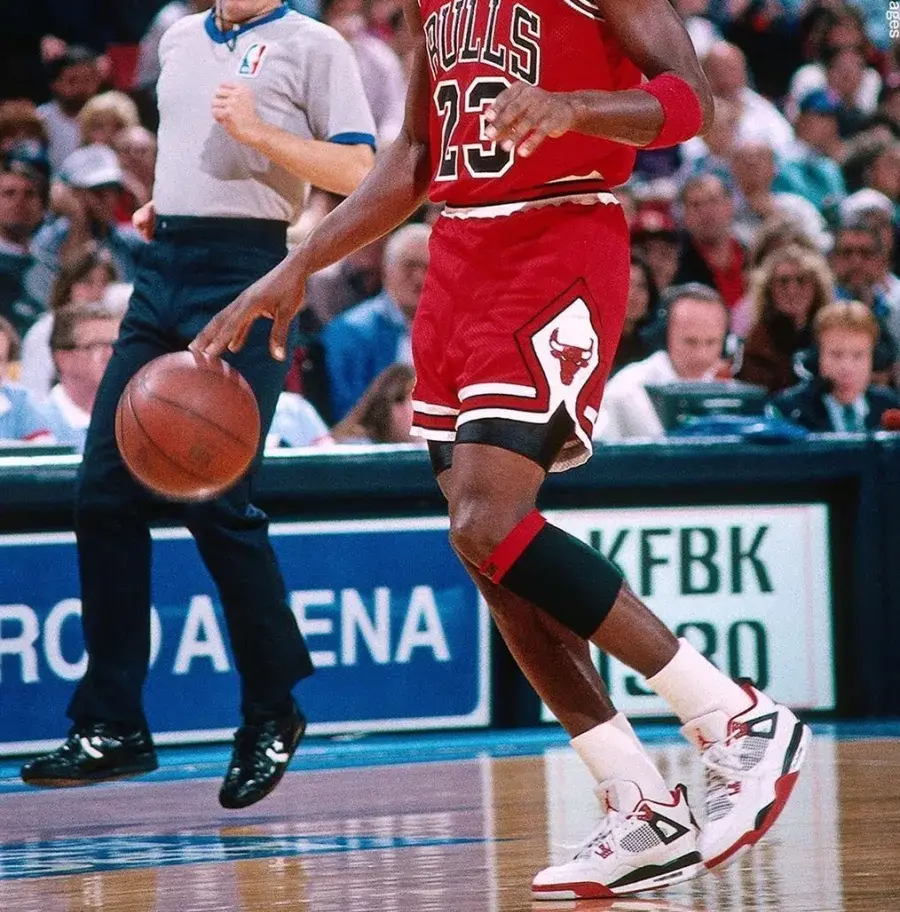 Giày Nike Air Jordan 4 Retro OG Fire Red 2020 DC7770-160 - Ảnh 3