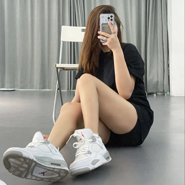 jordan 4 white oreo womens