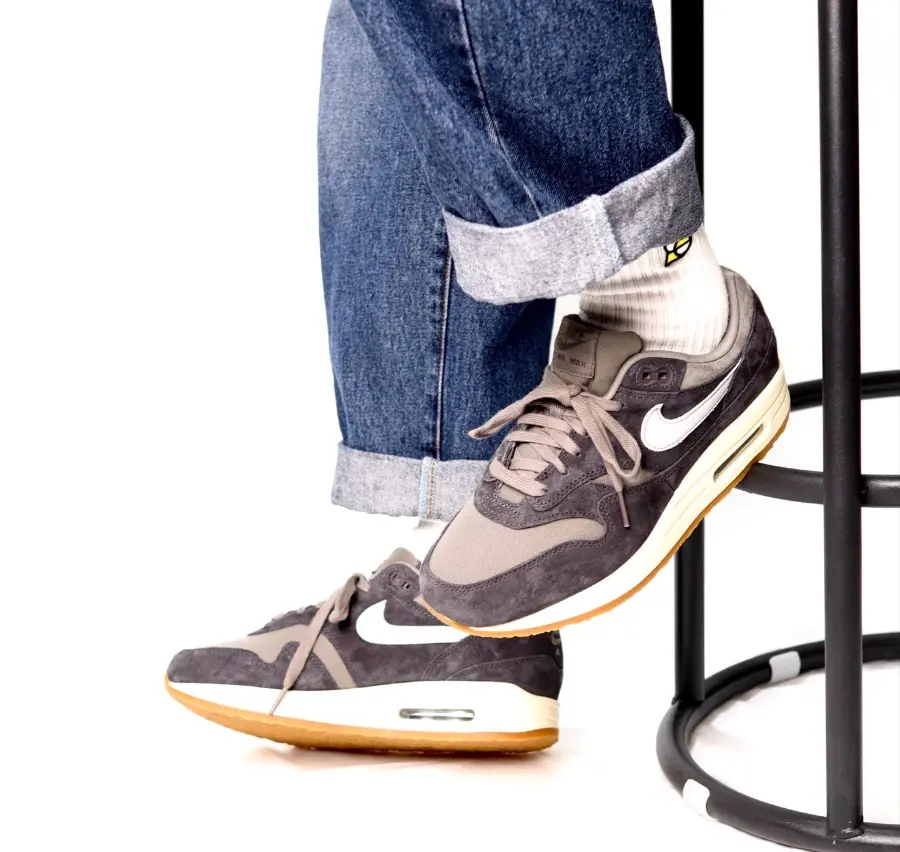 Giày Nike Air Max 1 Premium Crepe 'Soft Grey' FD5088-001 - Ảnh 4