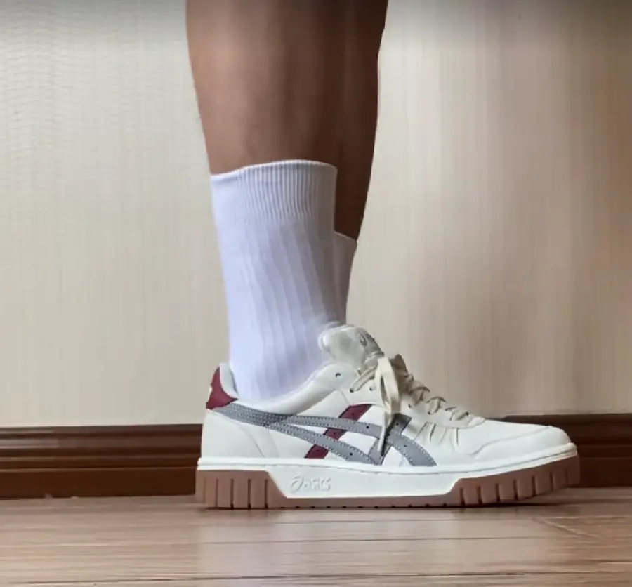 Alternative view of Giày Asics Court Mz Arthurs 'White Gray Red' 1203A127-107