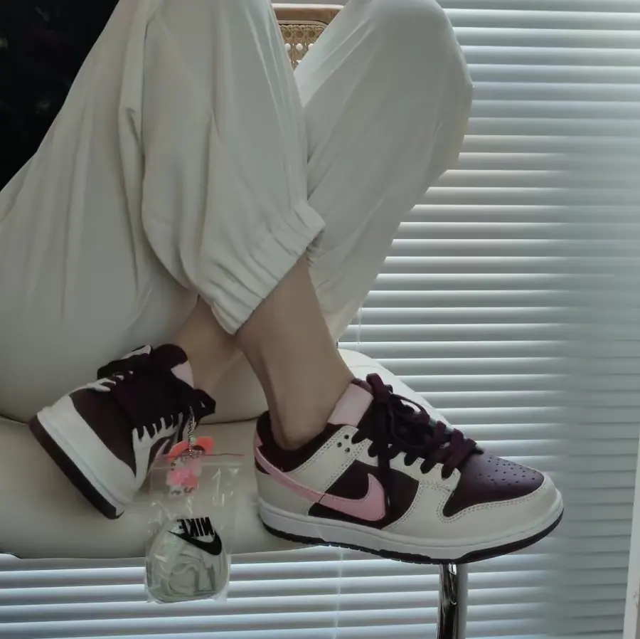 Giày Nike Dunk Low Retro PRM 'Valentine's Day' DR9705-100 - Ảnh 4