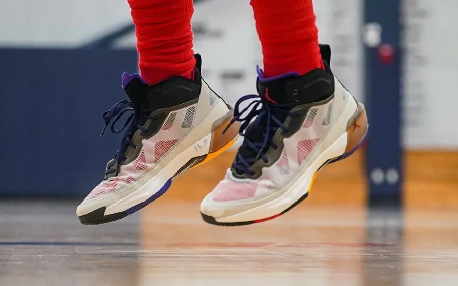 Giày Nike Air Jordan 37 ‘Light Bone Dark Concord’ DD7421-060 - Ảnh 4